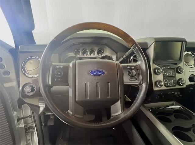 2015 Ford Super Duty F-250 SRW Platinum 4WD Crew Cab 156